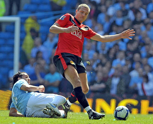 拉森的加盟 拉森的加盟