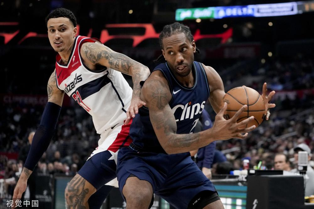 他精准地接 他精准地接